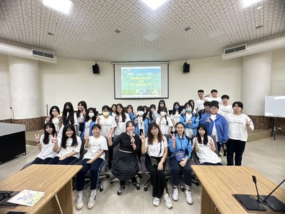 114/06/06(五)南投高中蒞校參訪圖片